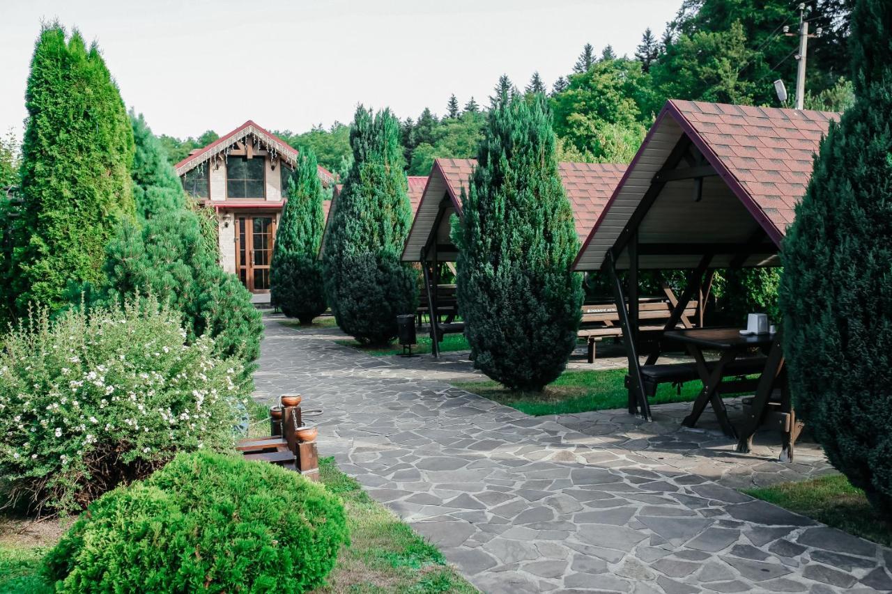 Готель Жди Ня Єво Instagram Zhdenievo Hotel Zhdeniievo Bagian luar foto