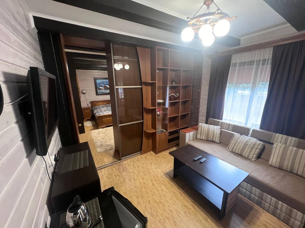 Готель Жди Ня Єво Instagram Zhdenievo Hotel Zhdeniievo Bagian luar foto